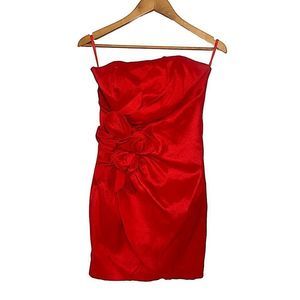 CACHE Red Strapless Ruched Pleated Flower Appliqué Detail Cocktail Mini Dress